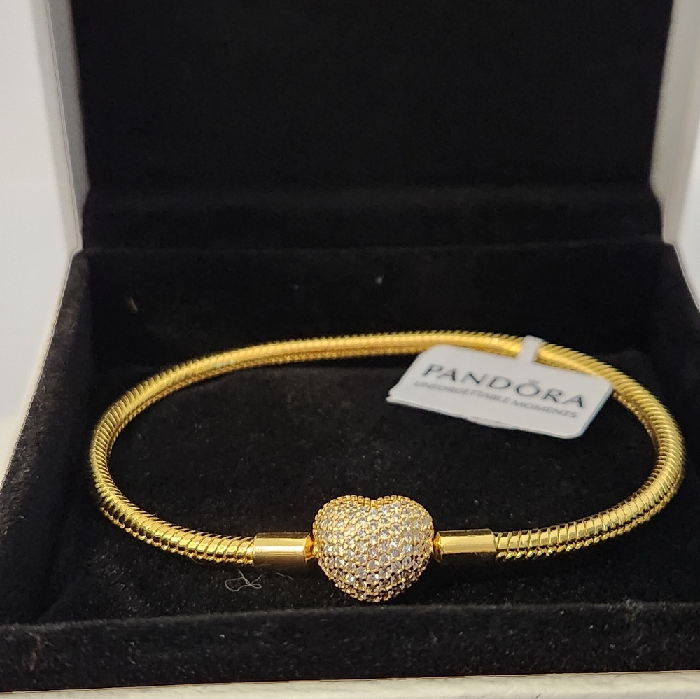 Pandora Moments 14k Golden Plated Sparkling Heart Clasp Snake Chain Bracelet 7.5